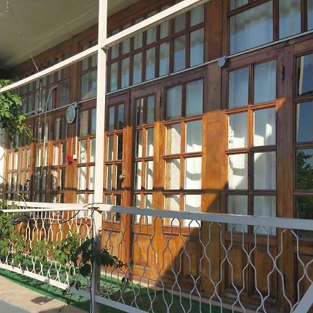 Gulnara Guesthouse Tasjkent Eksteriør bilde
