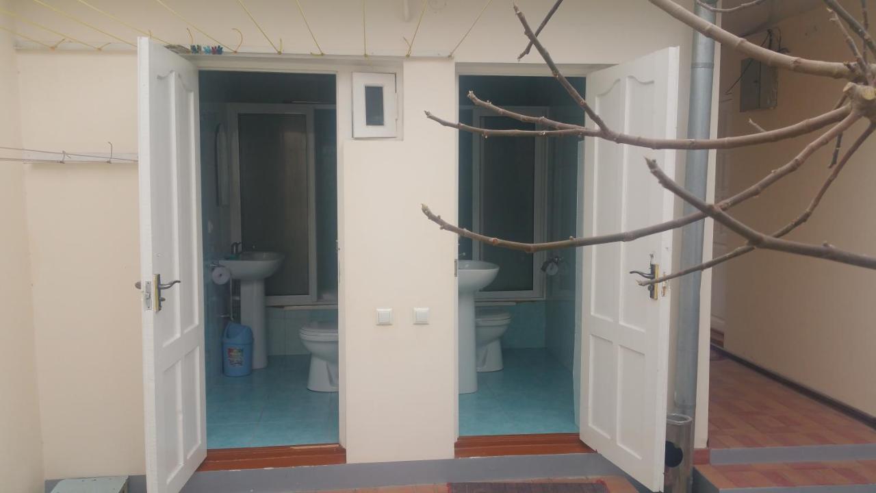 Gulnara Guesthouse Tasjkent Eksteriør bilde