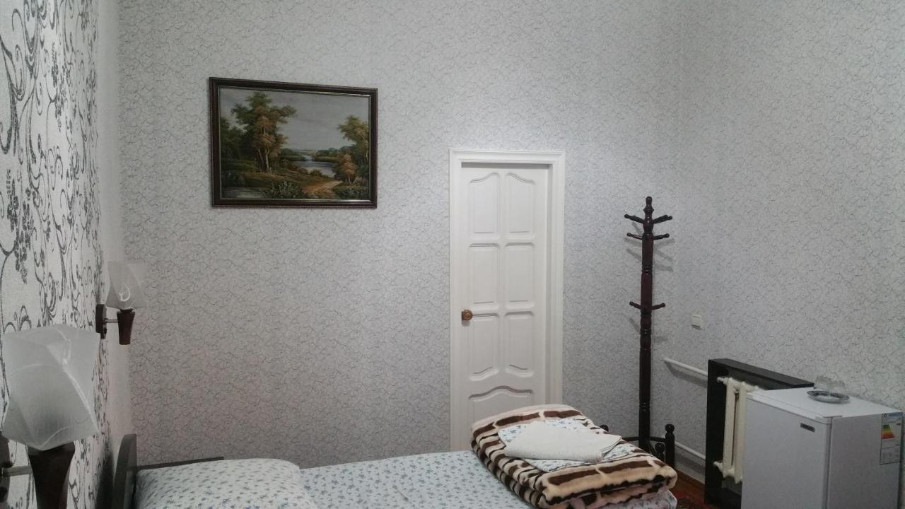 Gulnara Guesthouse Tasjkent Eksteriør bilde