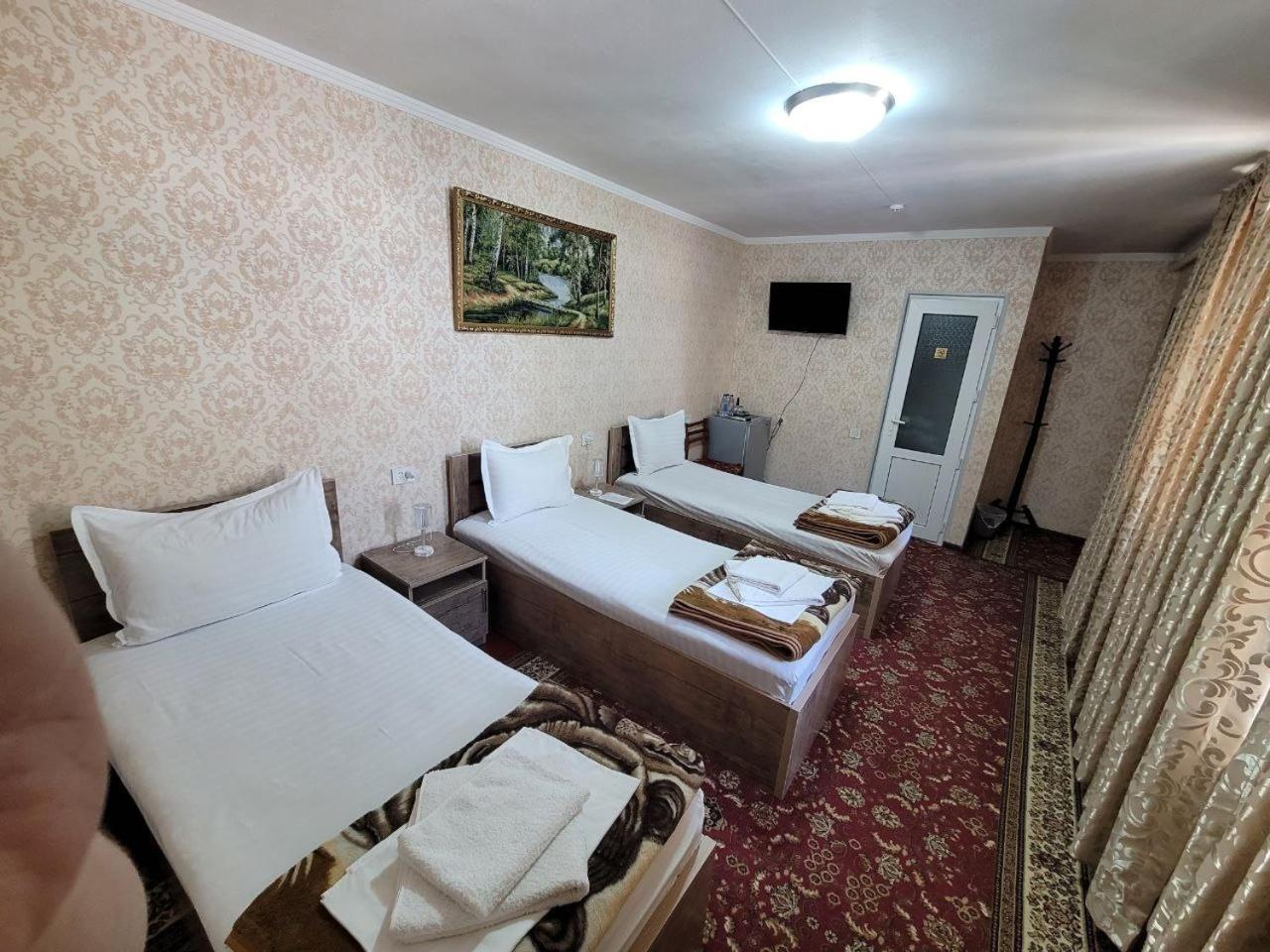 Gulnara Guesthouse Tasjkent Eksteriør bilde